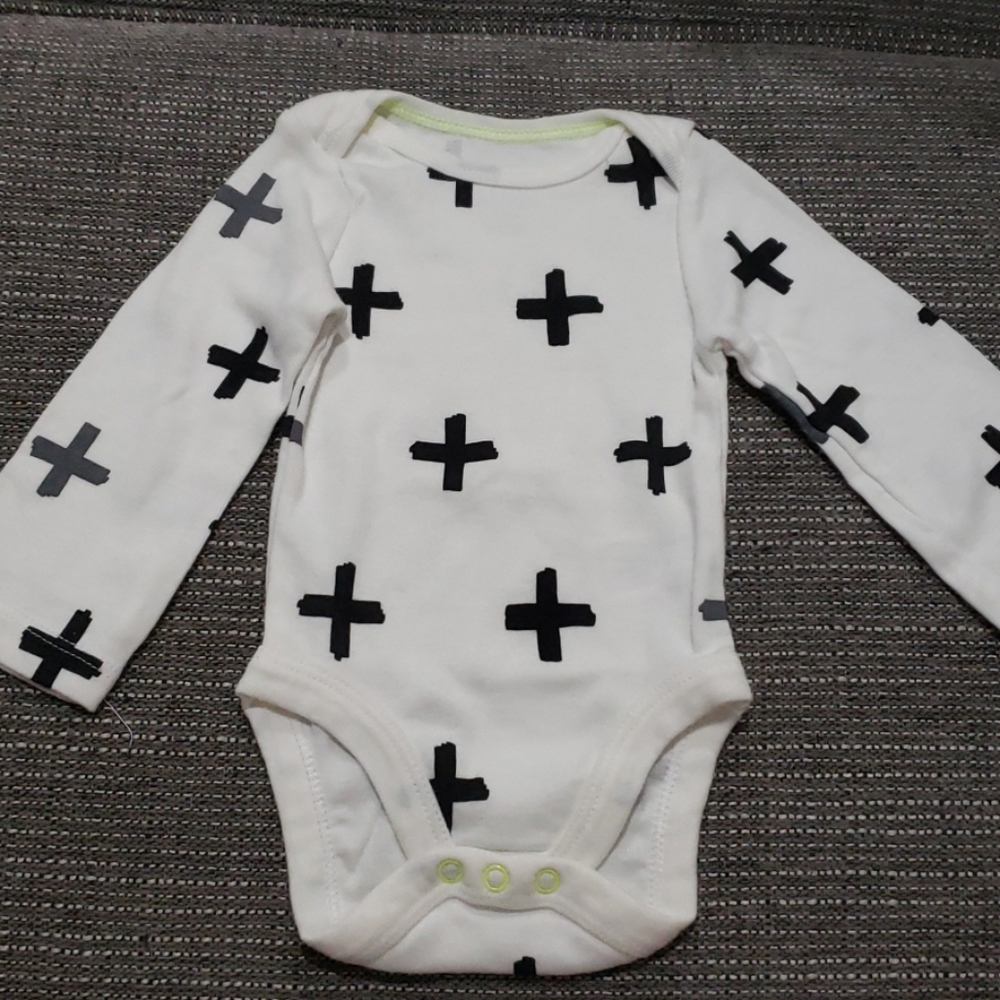 Long sleeve onesie with + pattern!
